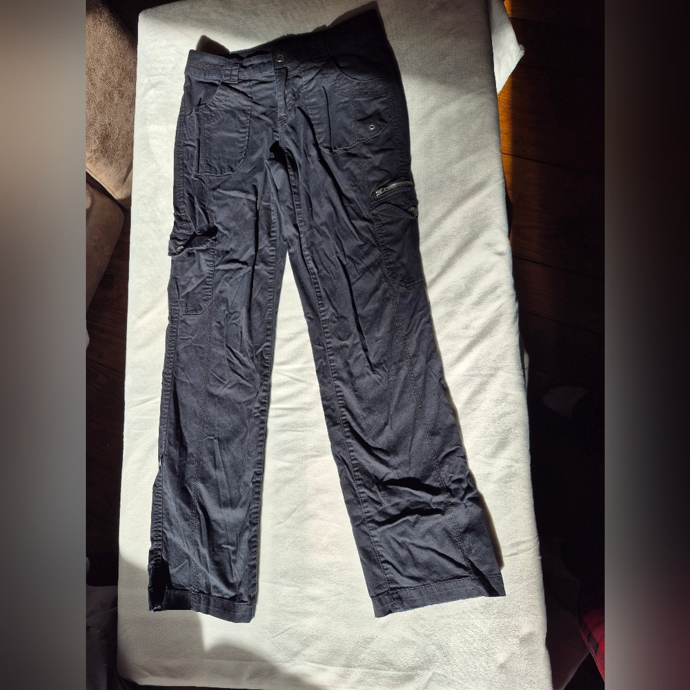 St. John's Bay Black Cargo Pants